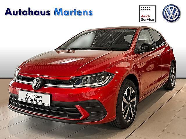 Gebraucht VW Polo Move 95 PS (69 kW) 2023 Rot Limousine