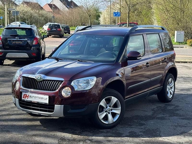 Gebraucht Skoda Yeti Plus Edition 122 PS (89 kW) 2012 Rot SUV