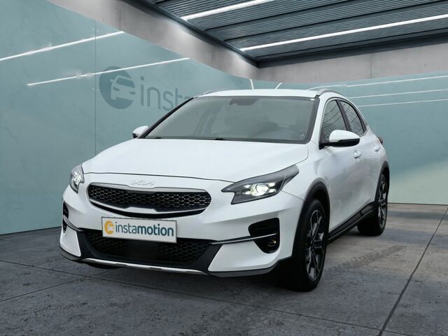 Weiß Gebraucht 2022 Kia XCeed Spirit SUV | 24.850 € (Teuer) - Bild 1/2