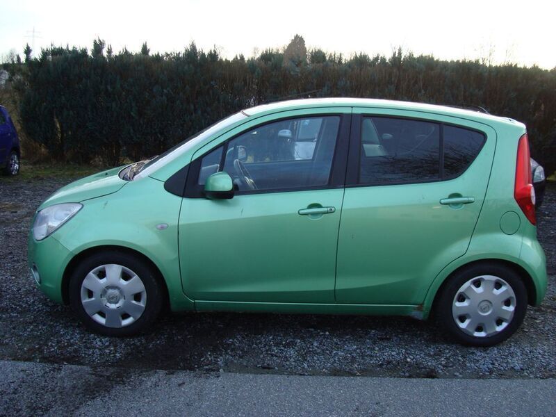 Gebraucht Opel Agila Edition 65 PS (47 kW) 2008 Grün Kleinwagen