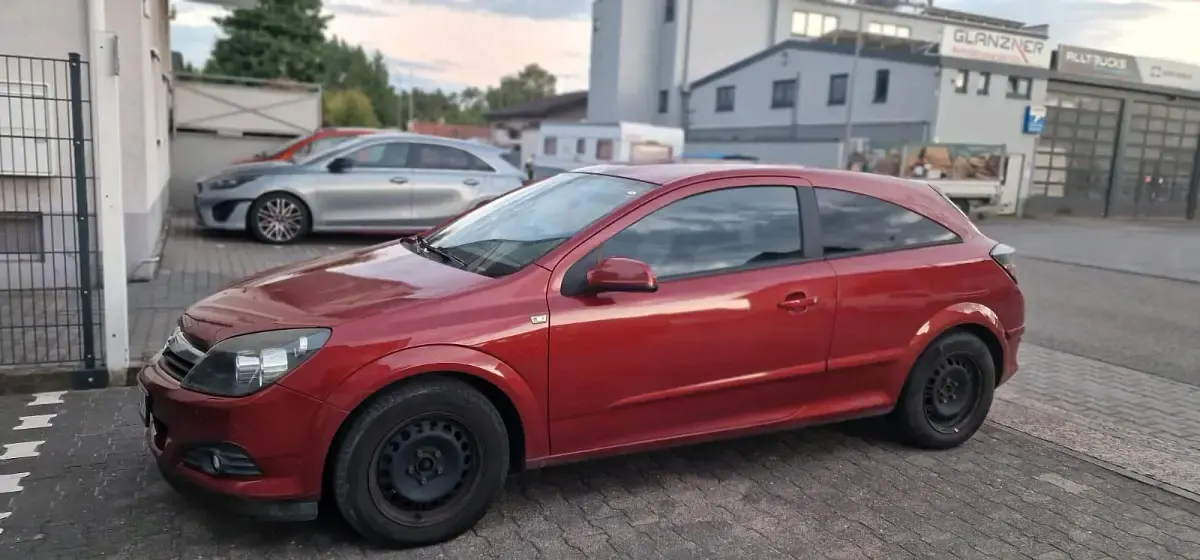 Gebraucht Opel Astra GTC 140 PS (102 kW) 2006 Rot Coupé