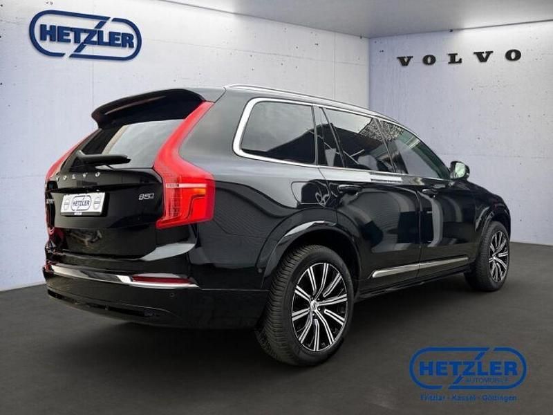Gebraucht Volvo XC90 Ultimate 235 PS (172 kW) 2023 Onyx black / metallic SUV