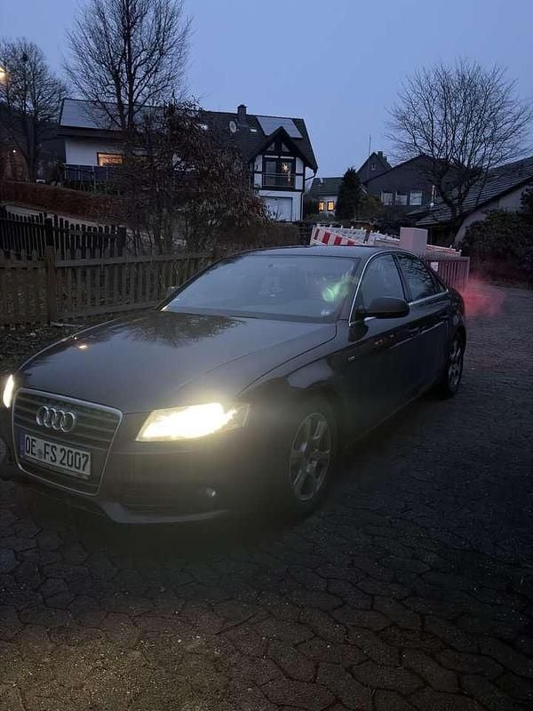 Gebraucht Audi A4 S-Line 160 PS (117 kW) 2011 Braun Limousine