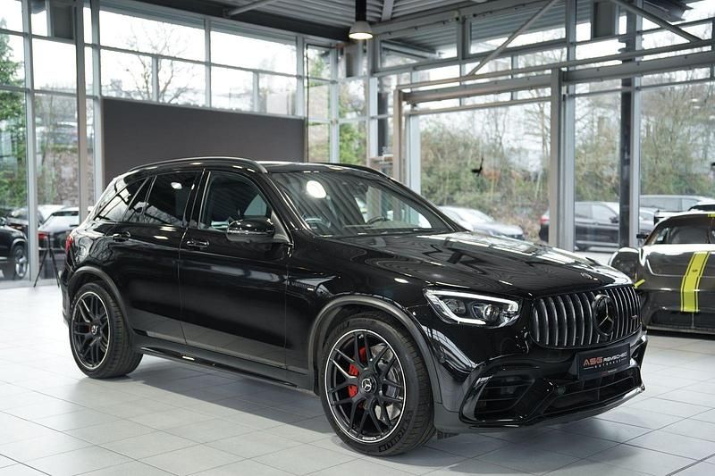 Schwarz Gebraucht 2020 Mercedes GLC63 AMG AMG SUV | 64.800 € (Fairer Preis) - Bild 1/4