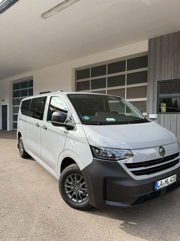 Gebraucht VW T7 150 PS (110 kW) 2025 Grau Van