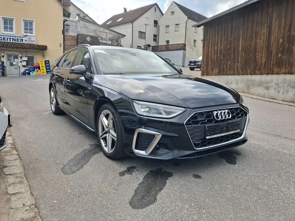 Gebraucht Audi A4 S-Line 204 PS (150 kW) 2022 Schwarz Kombi