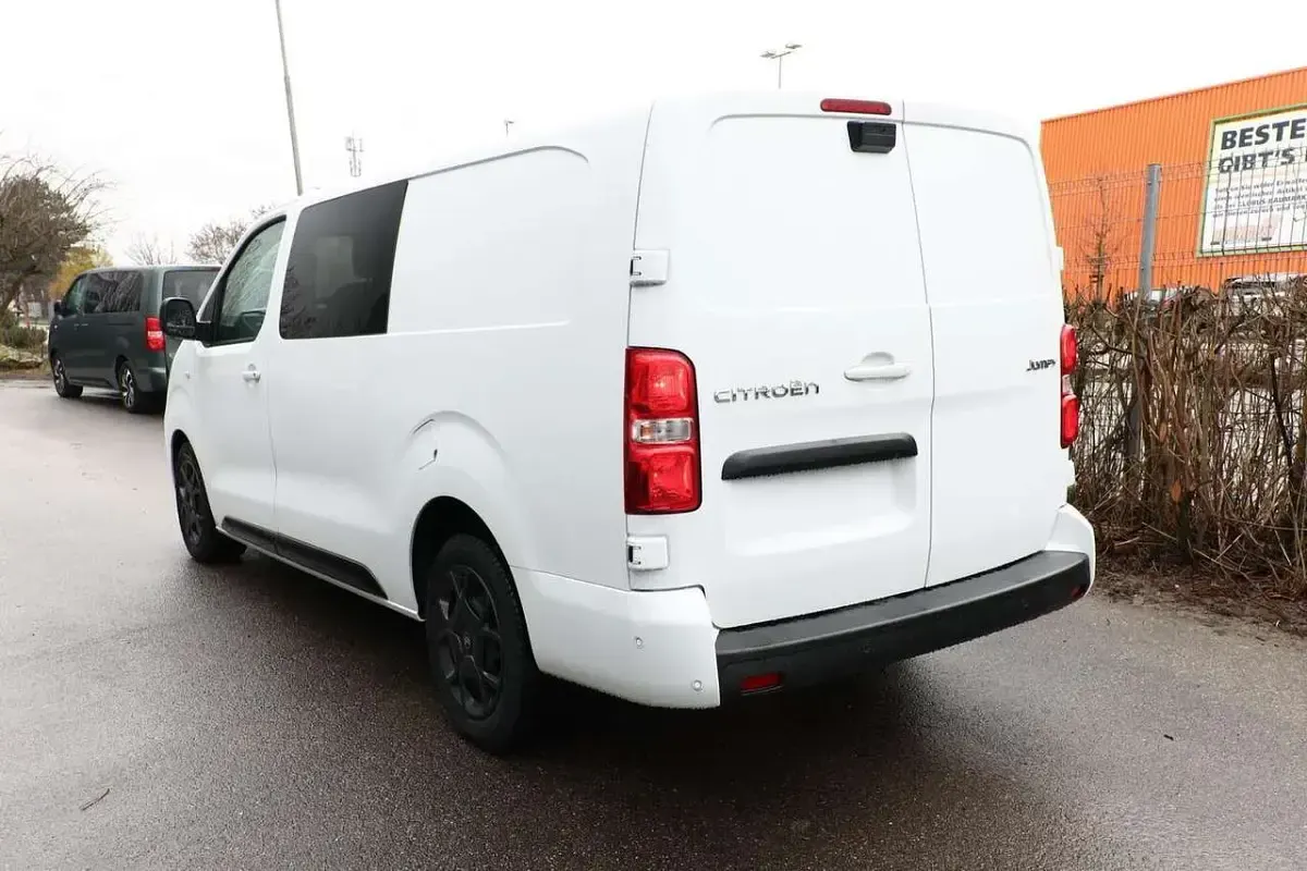 Nowe Citroën Jumpy 144 KM (105 kW) 2025 Biały Minivan