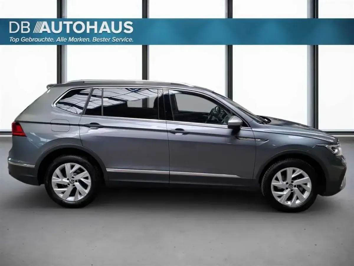 Gebraucht VW Tiguan Allspace Life 150 PS (110 kW) 2025 Grau SUV