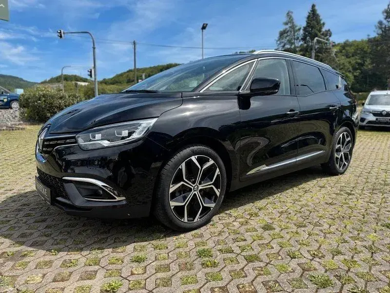 Gebraucht Renault Scenic E-Tech Intens 140 PS (102 kW) 2021 Schwarz Kombi