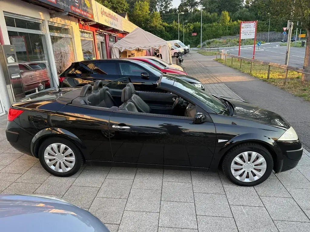 Gebraucht Renault Mégane Cabriolet Dynamique 135 PS (99 kW) 2007 Schwarz Cabrio