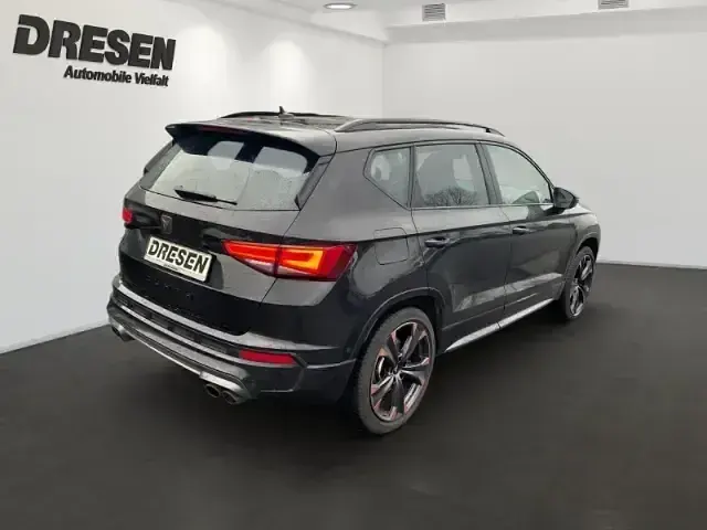 Second-hand Cupra Ateca Basis 300 CP (220 kW) 2022 Negru SUV