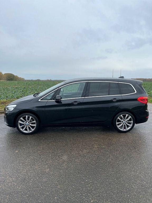Gebraucht BMW 220 Gran Tourer Advantage 192 PS (141 kW) 2017 Schwarz Van / Kleinbus
