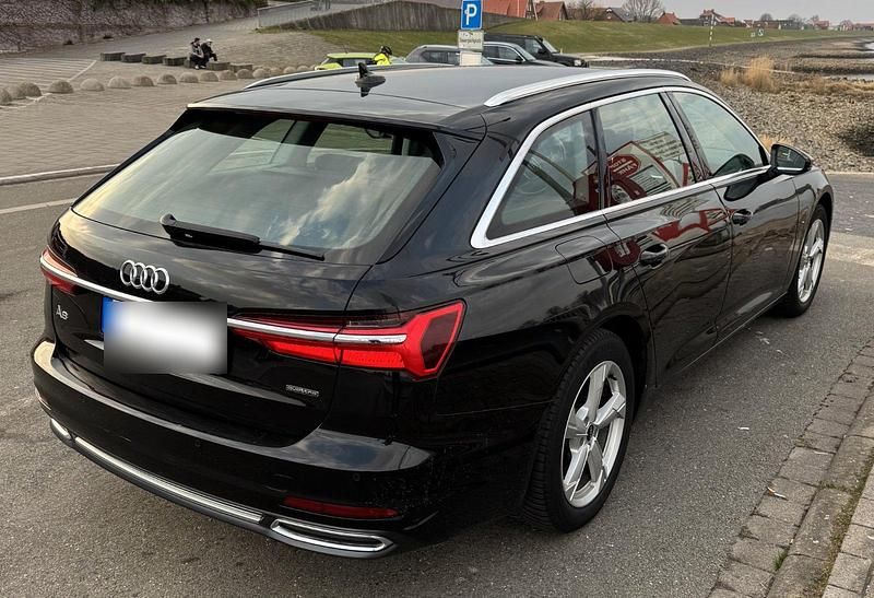 Gebraucht Audi A6 Comfort 204 PS (150 kW) 2022 Schwarz Kombi