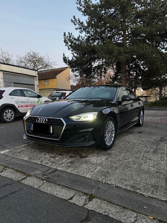 Schwarz Gebraucht 2021 Audi A5 Sportback Kleinwagen | 25.700 € (Superpreis) - Bild 1/4