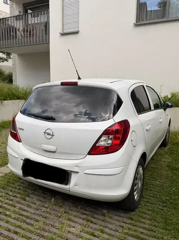 Usado Opel Corsa Innovation 60 CV (44 kW) 2008 Blanco Utilitario