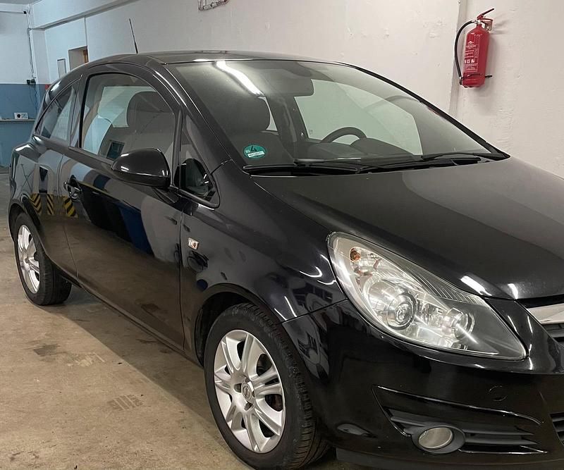 Gebraucht Opel Corsa 90 PS (66 kW) 2009 Schwarz Coupé