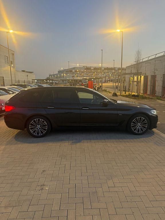 Second-hand BMW 520 Performance 190 CP (139 kW) 2017 Gri Break