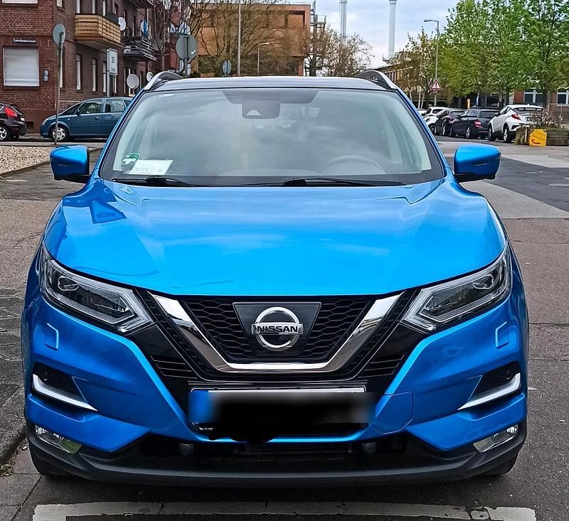 Blau Gebraucht 2018 Nissan Qashqai SUV | 14.499 € (Fairer Preis) - Bild 1/4