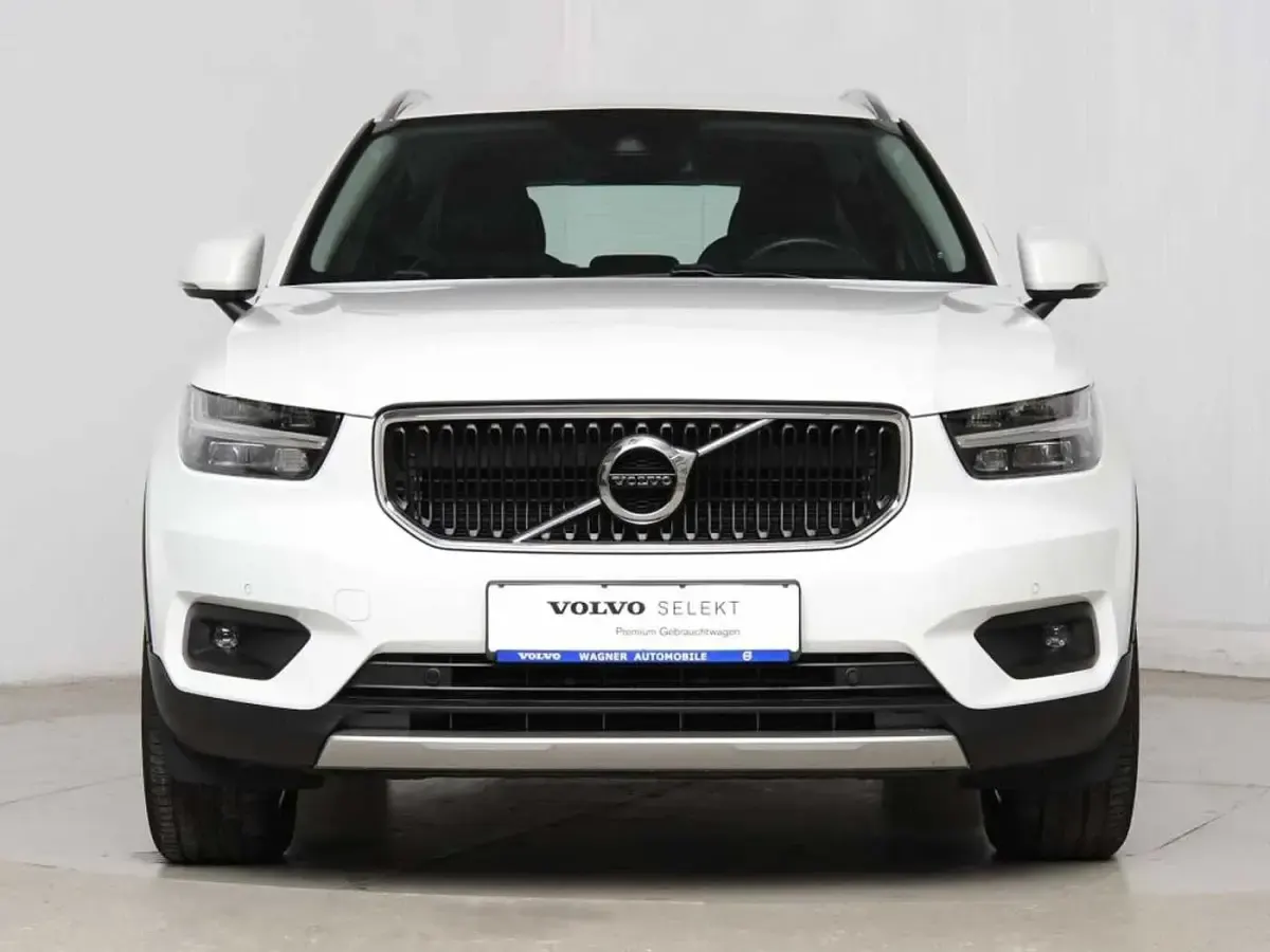 Gebraucht Volvo XC40 Business Edition 150 PS (110 kW) 2018 Ice white, solid SUV