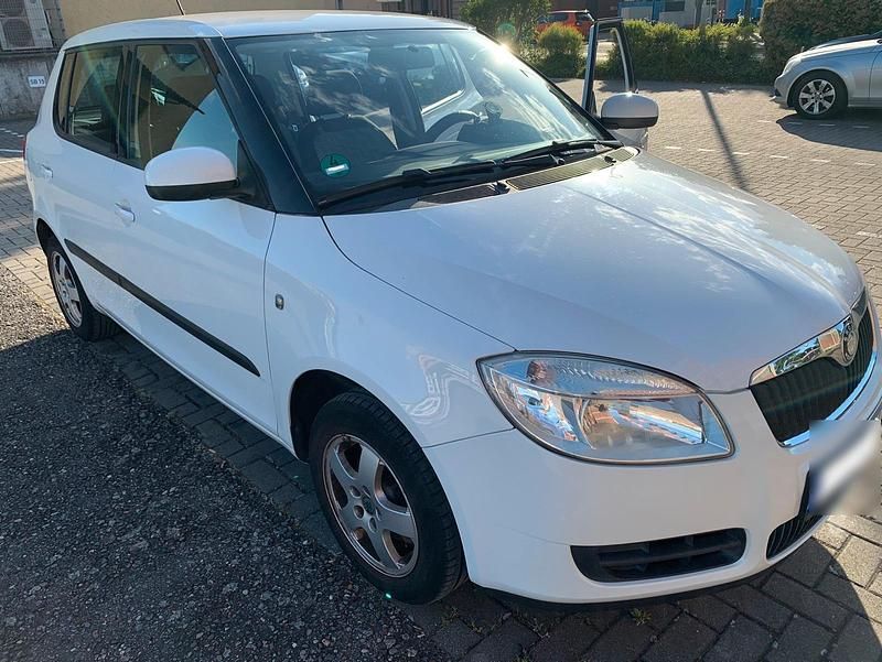 Gebraucht Skoda Fabia 86 PS (63 kW) 2008 Weiß Limousine