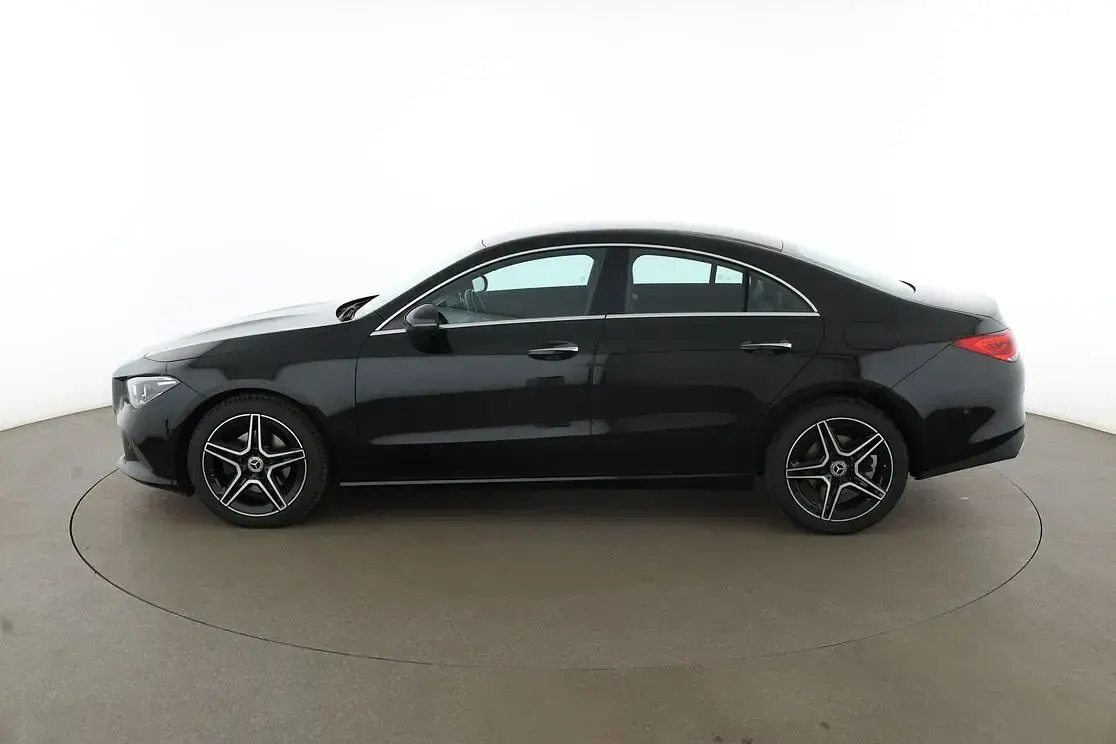 Gebraucht Mercedes CLA200 Progressive 163 PS (119 kW) 2019 Schwarz Coupé