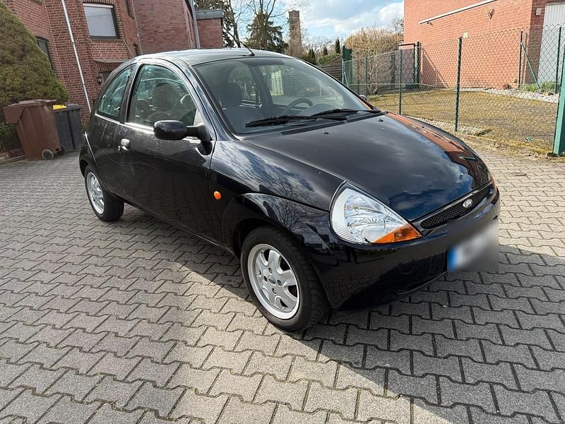 Gebraucht Ford Ka 60 PS (44 kW) 2002 Schwarz Kleinwagen
