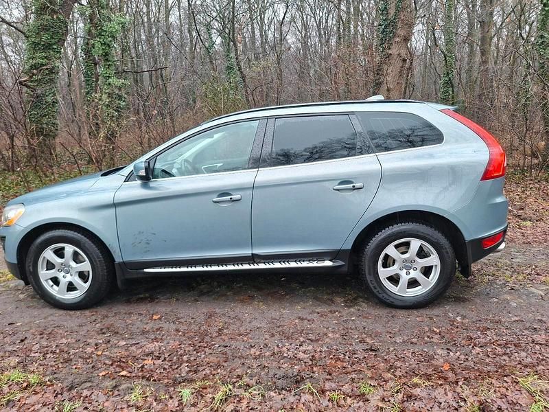 Gebraucht Volvo XC60 185 PS (136 kW) 2009 Blau SUV