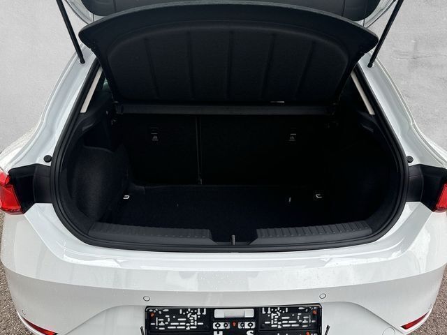 Gebraucht Seat Leon Style 110 PS (80 kW) 2024 Andere farbe Kleinwagen