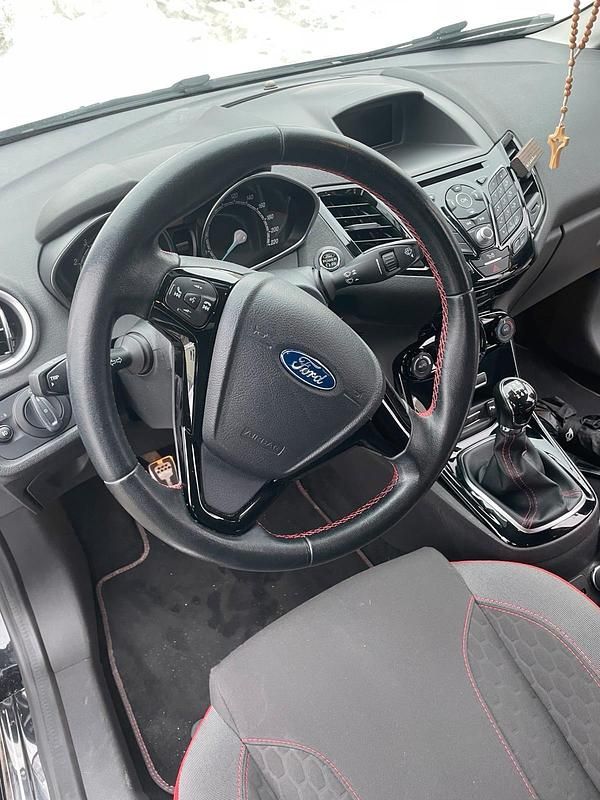 Gebraucht Ford Fiesta ST 140 PS (102 kW) 2017 Schwarz Kleinwagen