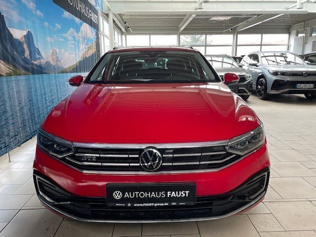 Gebraucht VW Passat GTE 218 PS (160 kW) 2022 Rot Kombi