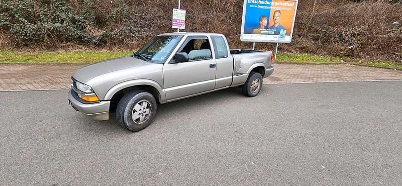 Gebraucht Chevrolet S10 193 PS (141 kW) 2001 Andere farben Pickup