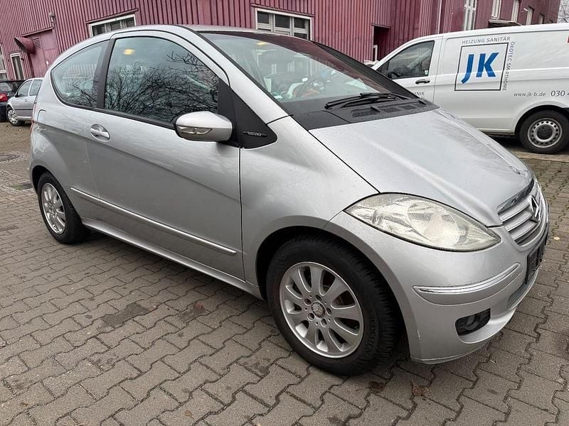 Silber Gebraucht 2008 Mercedes A180 Kleinwagen | 2.750 € (Superpreis) - Bild 1/4