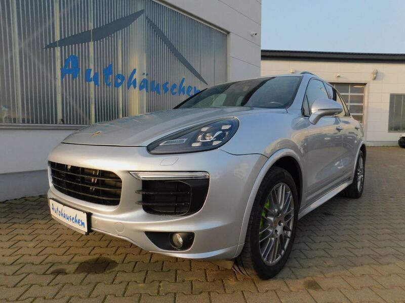 Silber Gebraucht 2017 Porsche Cayenne S E-Hybrid Platinum Edition SUV | 29.999 € (Guter Preis) - Bild 1/4