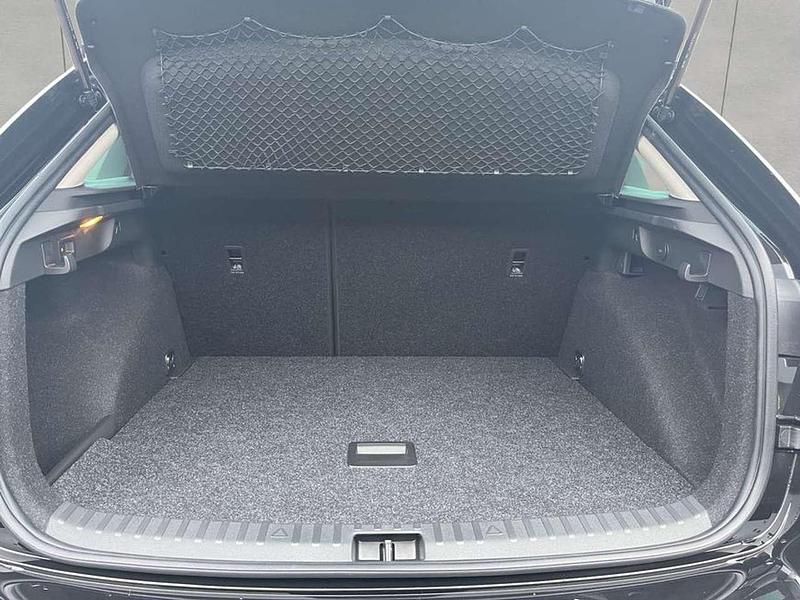 Neu Skoda Scala 150 PS (110 kW) 2026 Schwarz Kleinwagen