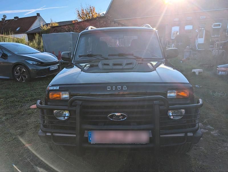 Gebraucht 2020 Lada niva SUV | 21.000 € - Bild 1/4