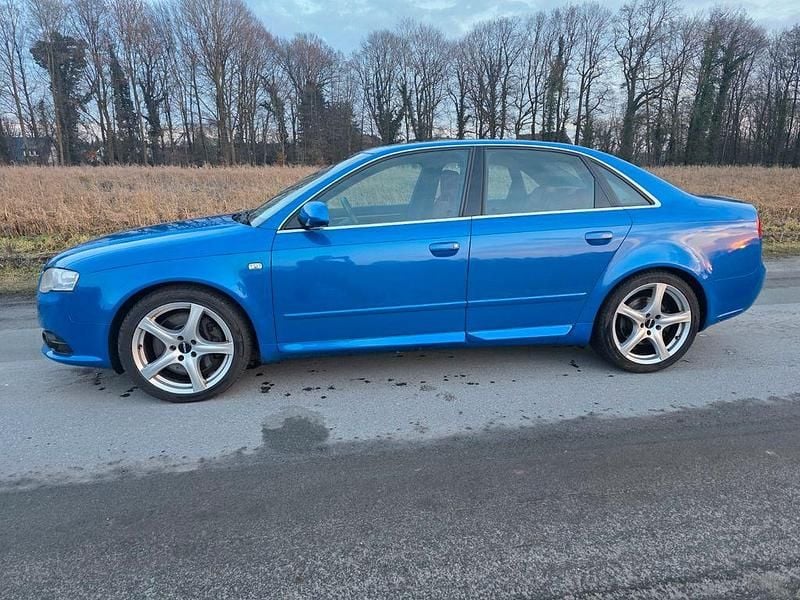 Gebraucht Audi S4 Design 344 PS (253 kW) 2005 Blau Limousine