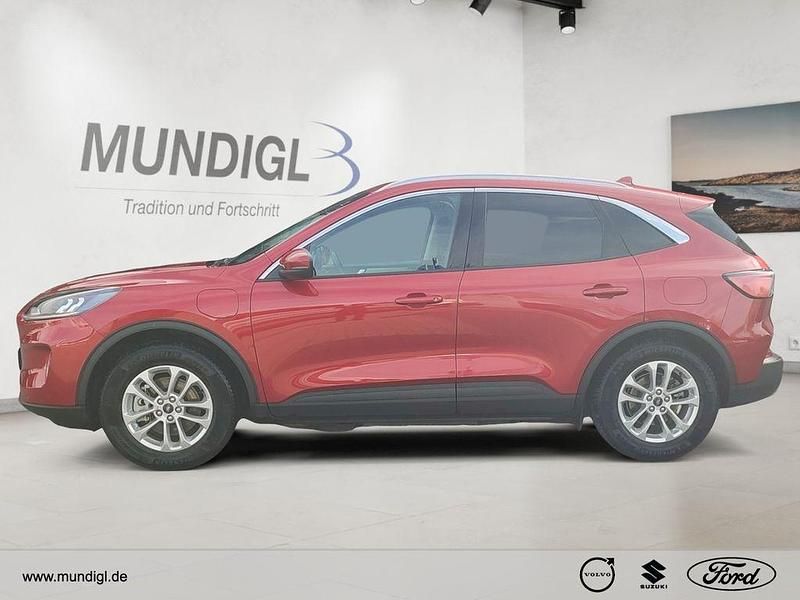 Gebraucht Ford Kuga Titanium 152 PS (111 kW) 2021 Rot SUV