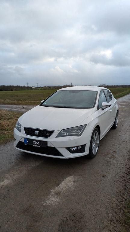 Gebraucht Seat Leon ST FR 125 PS (91 kW) 2014 Weiß Kombi