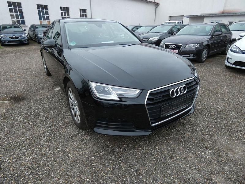 Schwarz Gebraucht 2019 Audi A4 Basis Limousine | 16.980 € (Superpreis) - Bild 1/4