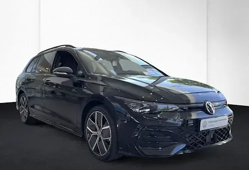 Neu VW Golf VIII R-line 150 PS (110 kW) 2026 Schwarz Kombi