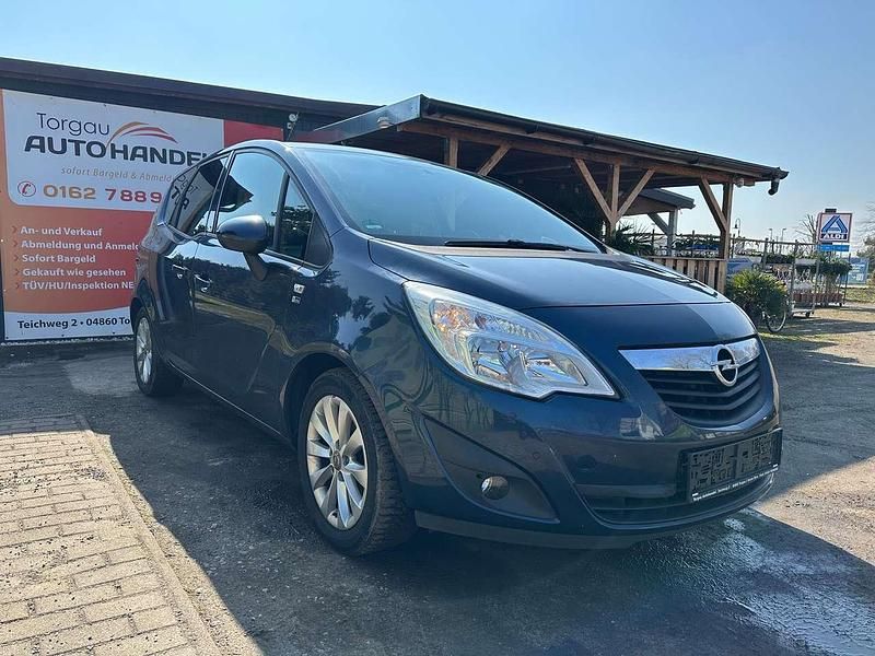 Gebraucht Opel Meriva 140 PS (102 kW) 2012 Ozean blau (p2) Van / Kleinbus