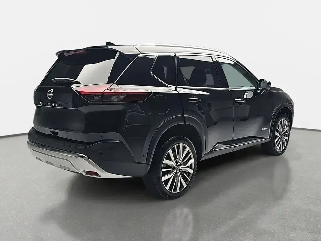 Neu Nissan X-Trail Tekna+ 204 PS (150 kW) 2026 Schwarz SUV