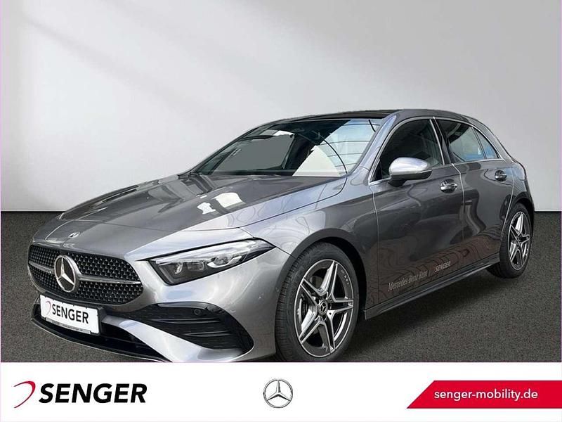 Grau Gebraucht 2025 Mercedes A200 AMG Limousine | 35.280 € (Fairer Preis) - Bild 1/4