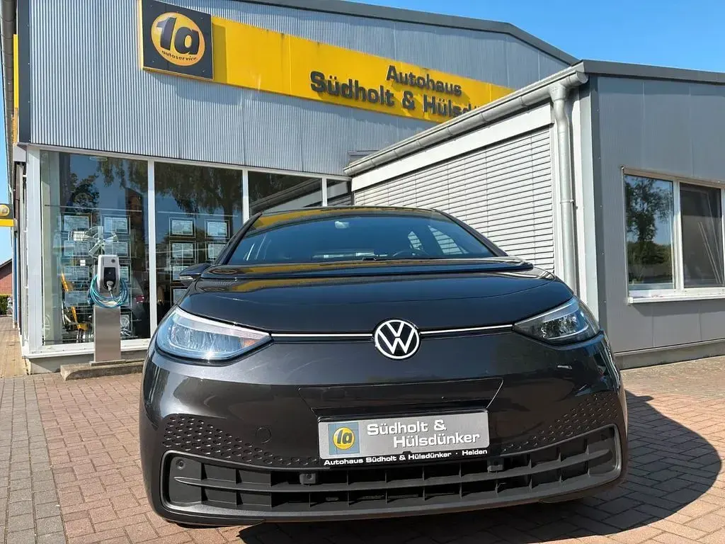 Gebraucht VW ID.3 Pure 110 kW (150 PS) 2021 Mangangrau metallic Kleinwagen