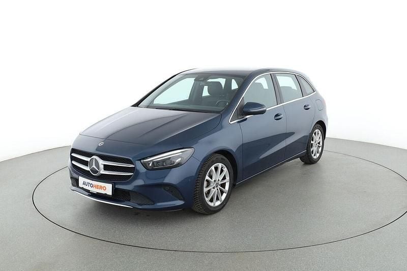 Blau Gebraucht 2020 Mercedes B200 Progressive Van / Kleinbus | 21.800 € (Guter Preis) - Bild 1/3
