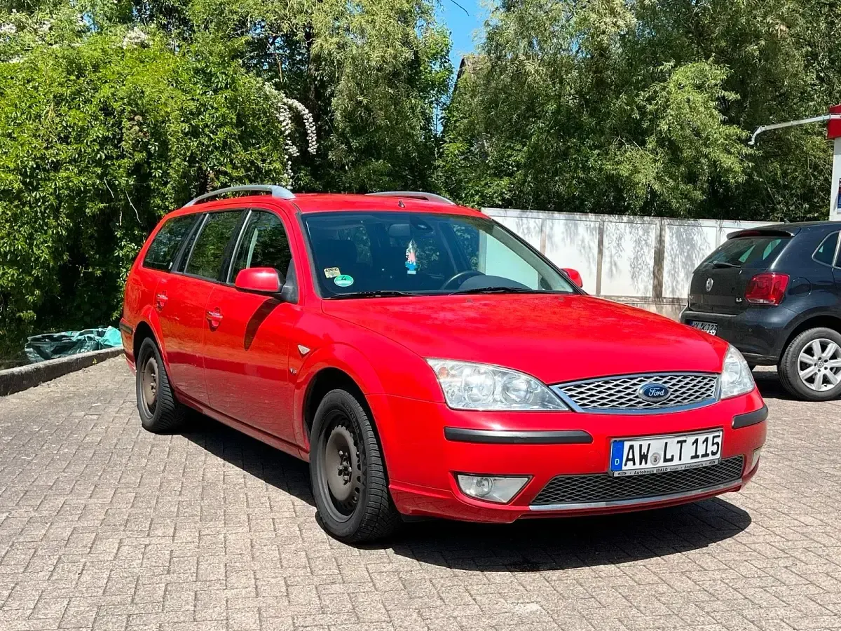 Gebraucht Ford Mondeo Ghia 170 PS (125 kW) 2005 Rot Kombi