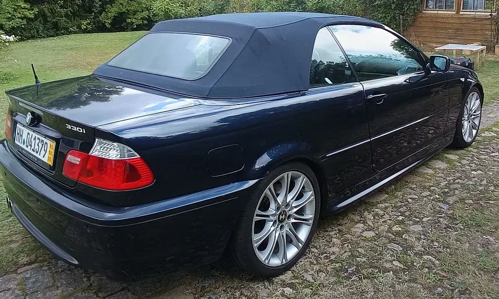 Gebraucht BMW 330 Cabriolet Sport Line 231 PS (169 kW) 2005 Blau Cabrio
