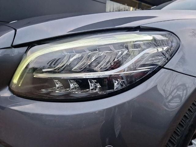 Grau Gebraucht 2020 Mercedes C200 Avantgarde Limousine | 24.890 € (Guter Preis) - Bild 1/4