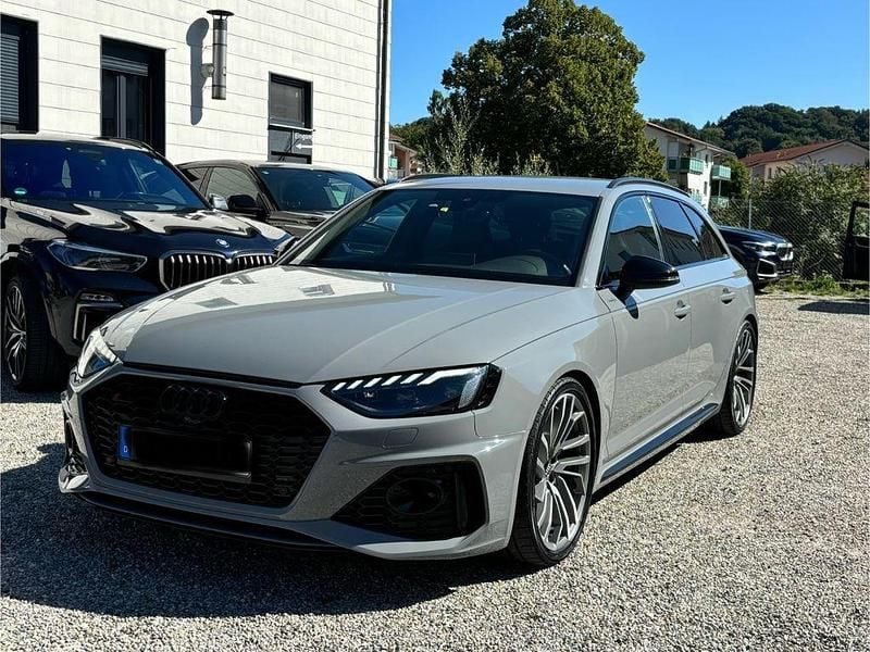 Gebraucht Audi RS4 Sport 450 PS (330 kW) 2021 Grau Kombi