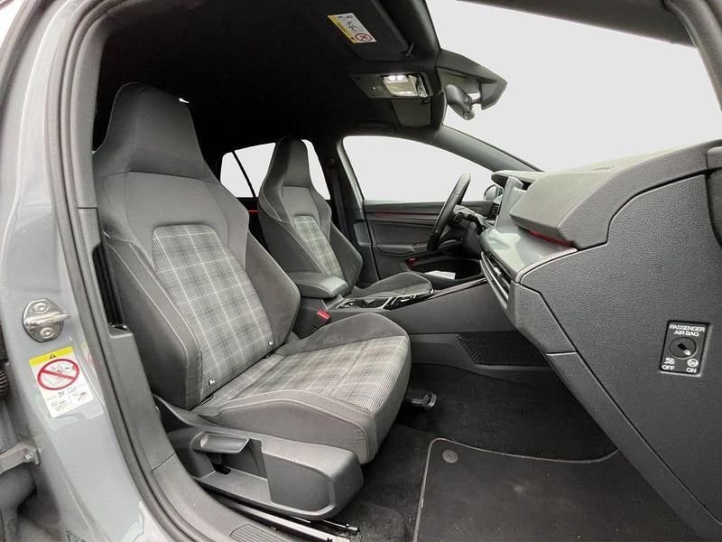 Gebraucht VW Golf VIII GTD 200 PS (147 kW) 2022 Grau Limousine